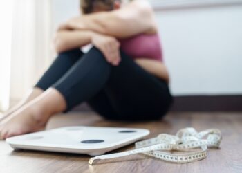 Ar menopauzės metu dažnai didėja svoris?