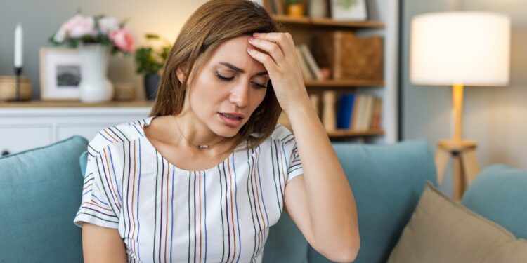 Kas sukelia galvos skausmus ir svaigimą nėštumo metu?