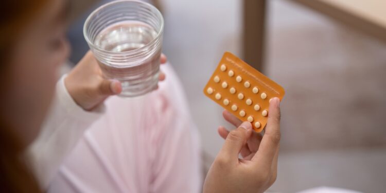 Ar vartojant kontraceptines tabletes įvyksta ovuliacija?