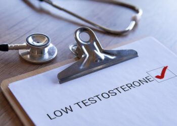 Ar testosteronas gali paveikti mano cholesterolio lygį?