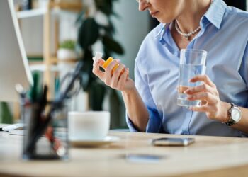 Vitamino D trūkumas ir svorio pokyčiai menopauzės metu