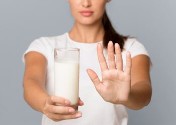 Ar galite įgyti laktozės netoleravimą?