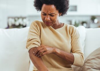 Kaip keičiasi gyvenimas su egzema skirtingo klimato sąlygomis?