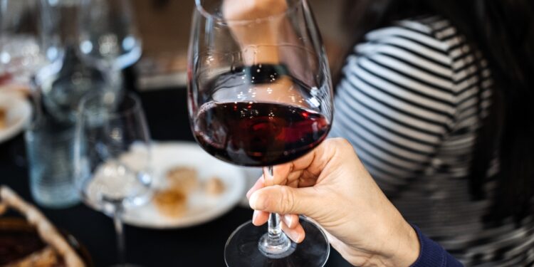 Diabetas, alkoholis ir socialinis vartojimas