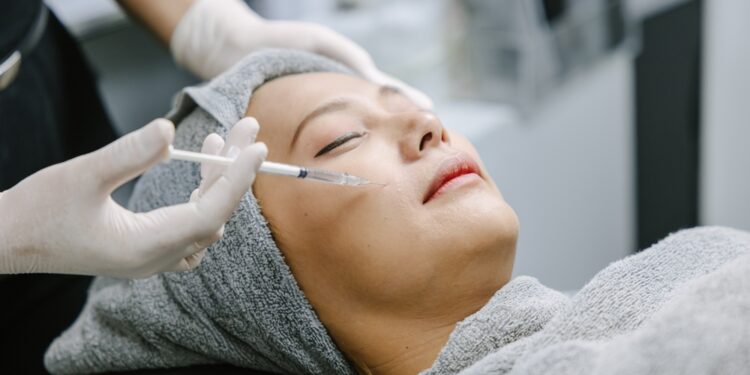 Ar po botulino injekcijų gali skaudėti galvą?