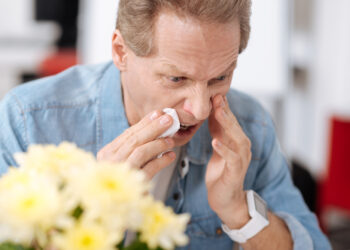 Čiaudėti atmerktomis akimis: ar verta bandyti?