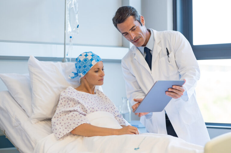 Kiek chemoterapijos kursų paprastai prireikia vėžiui gydyti?