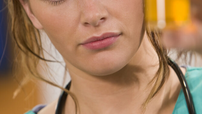 Kodėl mano šlapimas rudas?