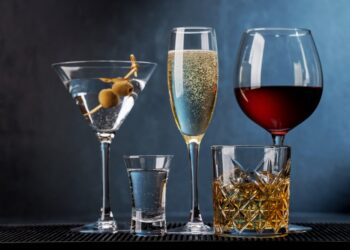 Azitromicino ir alkoholio maišymo poveikis