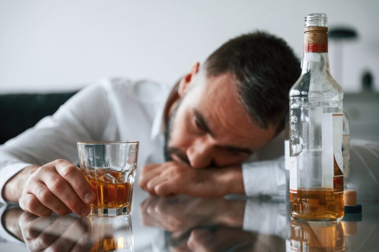 Buspar ir alkoholis: ar saugu vartoti kartu?
