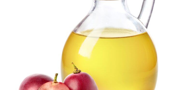 Ar galima naudoti vynuogių sėklų aliejų plaukų augimui?