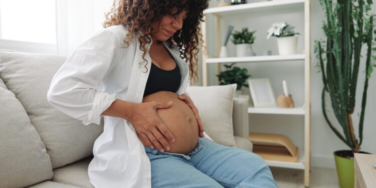 Omnitrope vartojimas nėštumo, žindymo ir kontracepcijos laikotarpiu