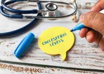 Ar galiu valgyti sūrį, jei turiu padidėjusį cholesterolį?