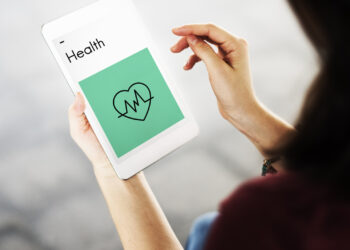 Kiek fizinio krūvio saugu žmonėms, sergantiems širdies ligomis?