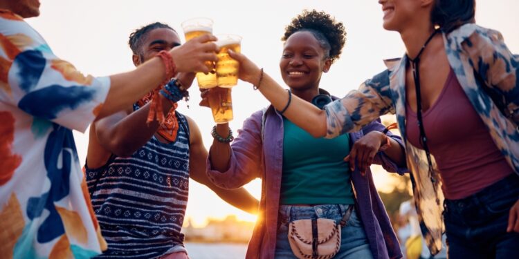 Konkertos ir alkoholio maišymo poveikis