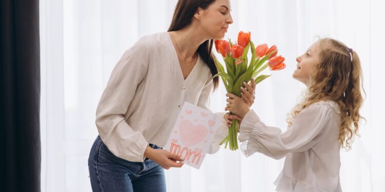 Štai ką iš tikrųjų nori gauti ši mama, gyvenanti su išsėtine skleroze, Motinos dienos proga