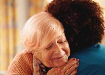 Štai kodėl po gero apkabinimo apima šiluma ir jaukumas