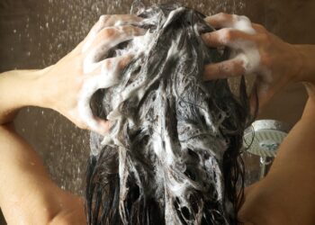 Kaip pasigaminti naminį šampūną