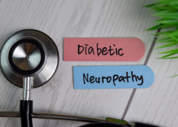 Diabetinės periferinės neuropatijos simptomai