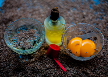 Kiaušinio trynys plaukų priežiūrai