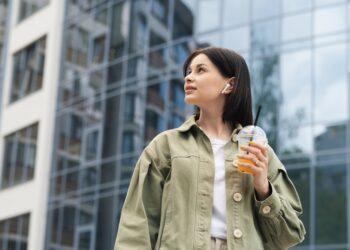 Ar saugu pilti spiritą į ausis?