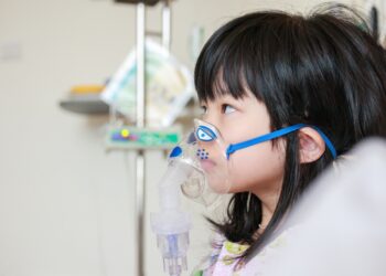 Ar tikrai galima iškosėti plaučius