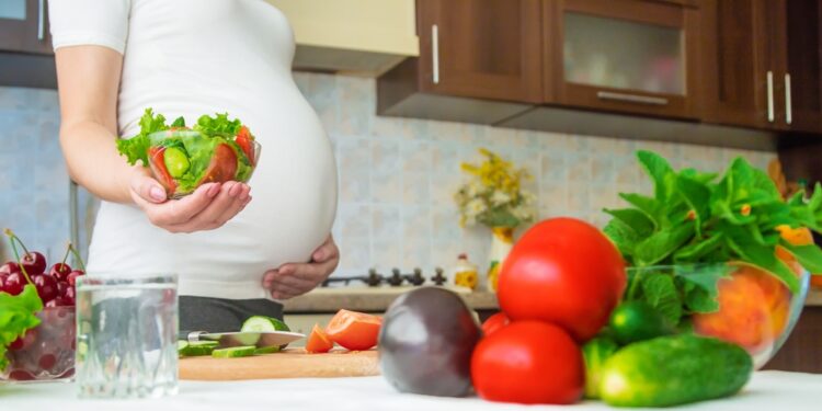 Ar nėščiosios turėtų vengti fetos sūrio?