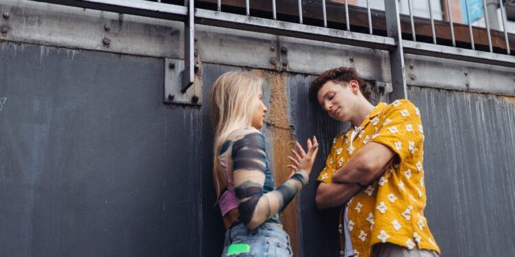 Perskaitykite tai, jei socialinis nerimas griauna jūsų pasimatymų gyvenimą