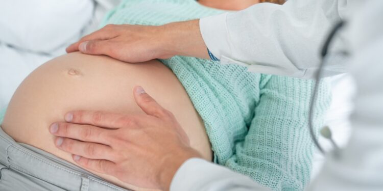 Priešlaikinis gimdymas: sąrėmių stebėsena