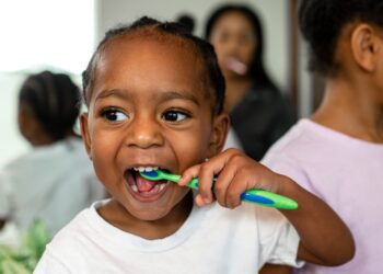 Suaugusiųjų pieniniai dantys