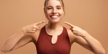 10 patarimų, kaip išlaikyti dantis sveikus