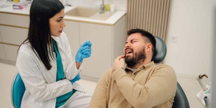 Kokie antibiotikai gydo dantų infekcijas?