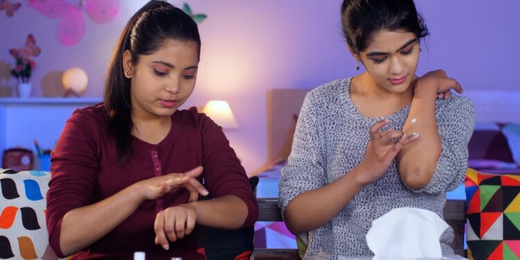 Sausa oda? 3 veiksmingi drėkinamųjų priemonių „pasidaryk pats“ receptai