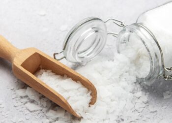 Kojų mirkymas su Epsom druska