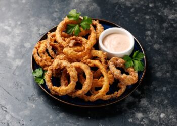 Kodėl, jei nešiojate breketus, reikėtų vengti spragėsių