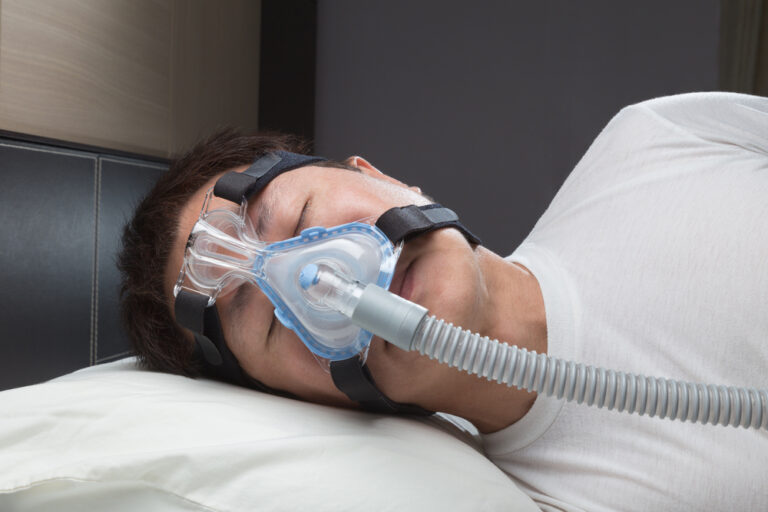 Ar CPAP aparatas miego apnėjai gali pabloginti prieširdžių virpėjimą?