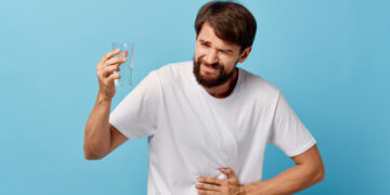 Skrandžio turinio atsiurbimas (skrandžio plovimas)