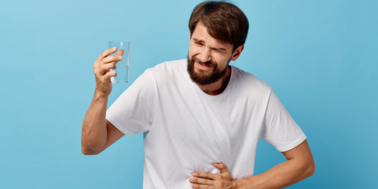 Skrandžio turinio atsiurbimas (skrandžio plovimas)