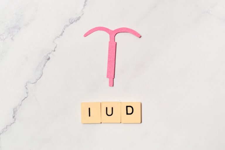 Kaip išimama gimdos spiralė (IUD)?