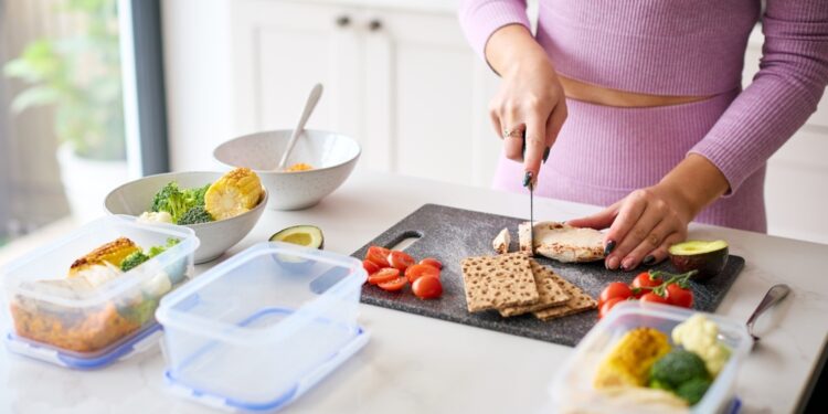 **Kaip planuoti ir ruošti maistą iš anksto, kai turi ADHD**