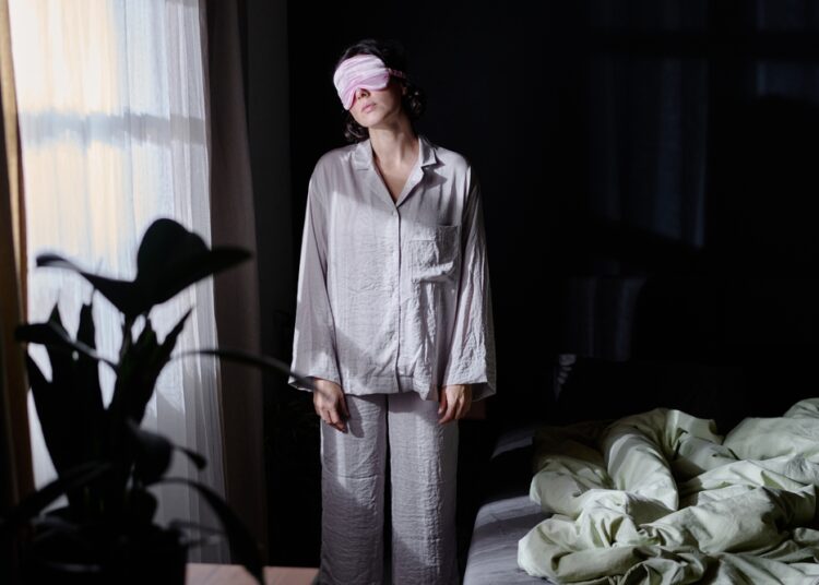 Ar vaikščiojimas per miegus gali būti psichikos sveikatos sutrikimo simptomas?