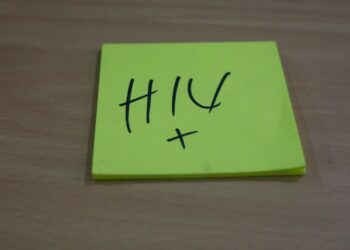 Ar yra skirtumas tarp ŽIV-1 ir ŽIV-2?