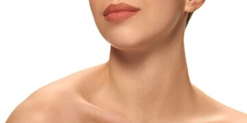 5 pratimai ryškesnei žandikaulio linijai