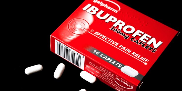 Ibuprofenas ar naproksenas: kurį rinktis?