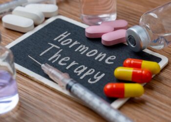 Ką reikėtų žinoti apie hormonų terapiją menopauzės metu