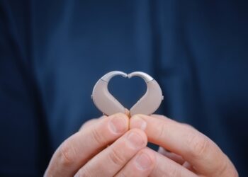 Širdies ligos ir klausos praradimas: koks ryšys?