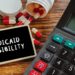 Kas yra išplėsta „Medicaid“ programa ir ar tai turės įtakos mano tinkamumui ją gauti?